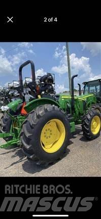 John Deere 5060E Трактори