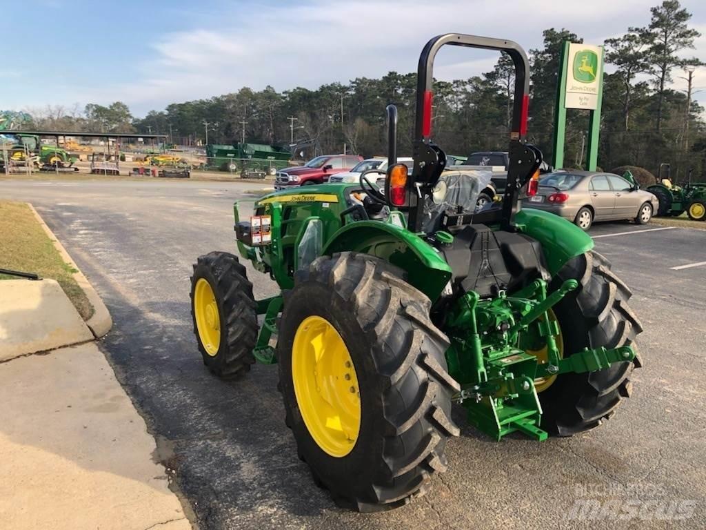 John Deere 5067E Трактори