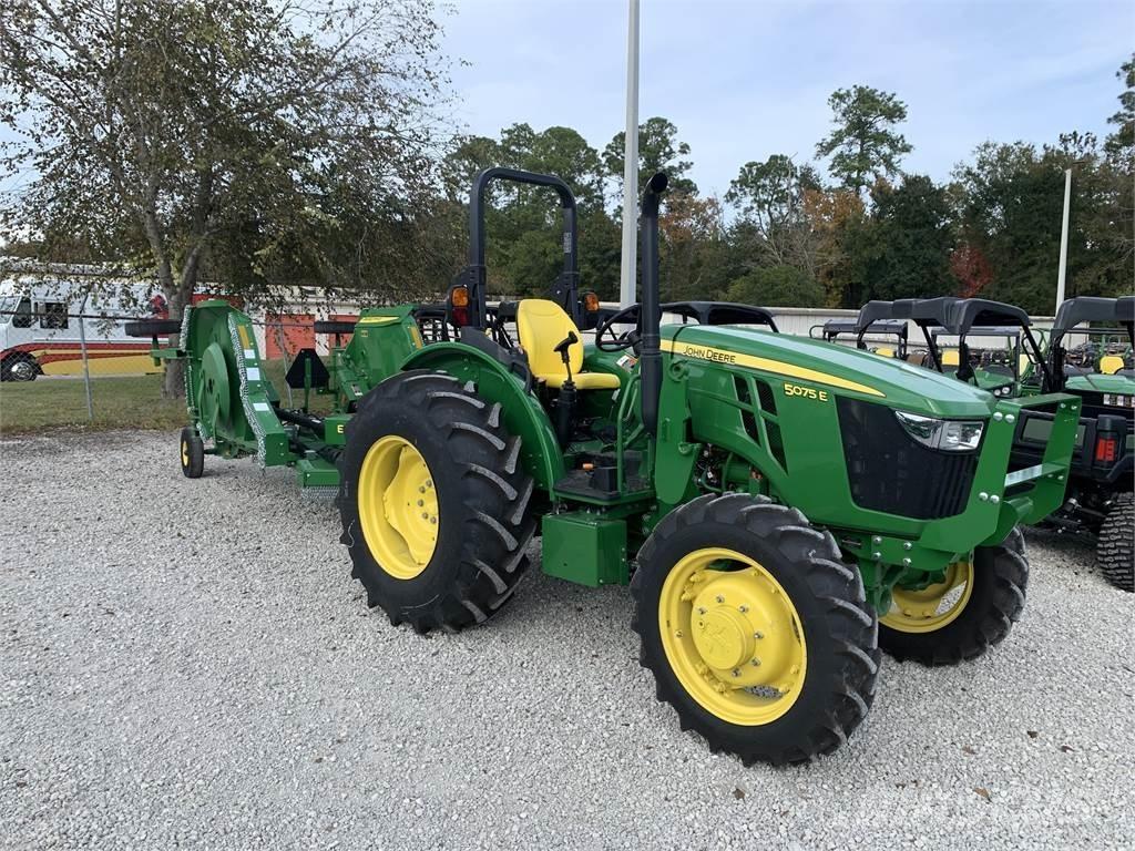 John Deere 5075E Трактори