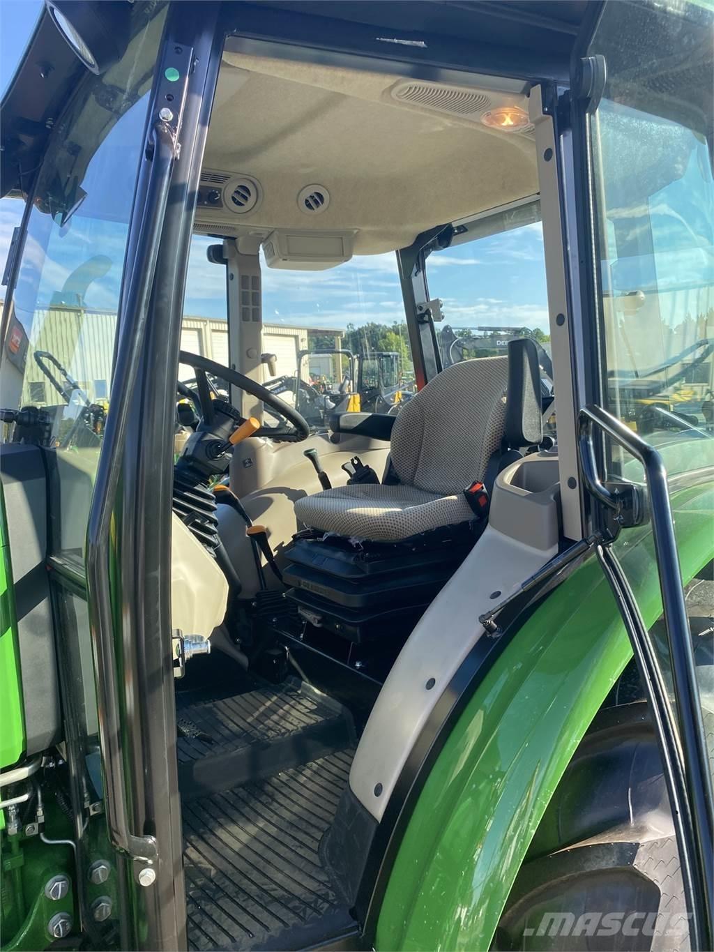 John Deere 5075E Трактори
