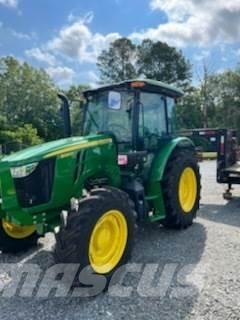 John Deere 5090M Трактори