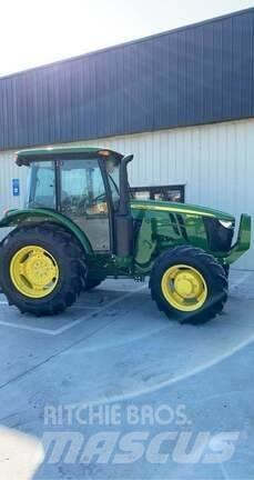 John Deere 5100E Компактни трактори