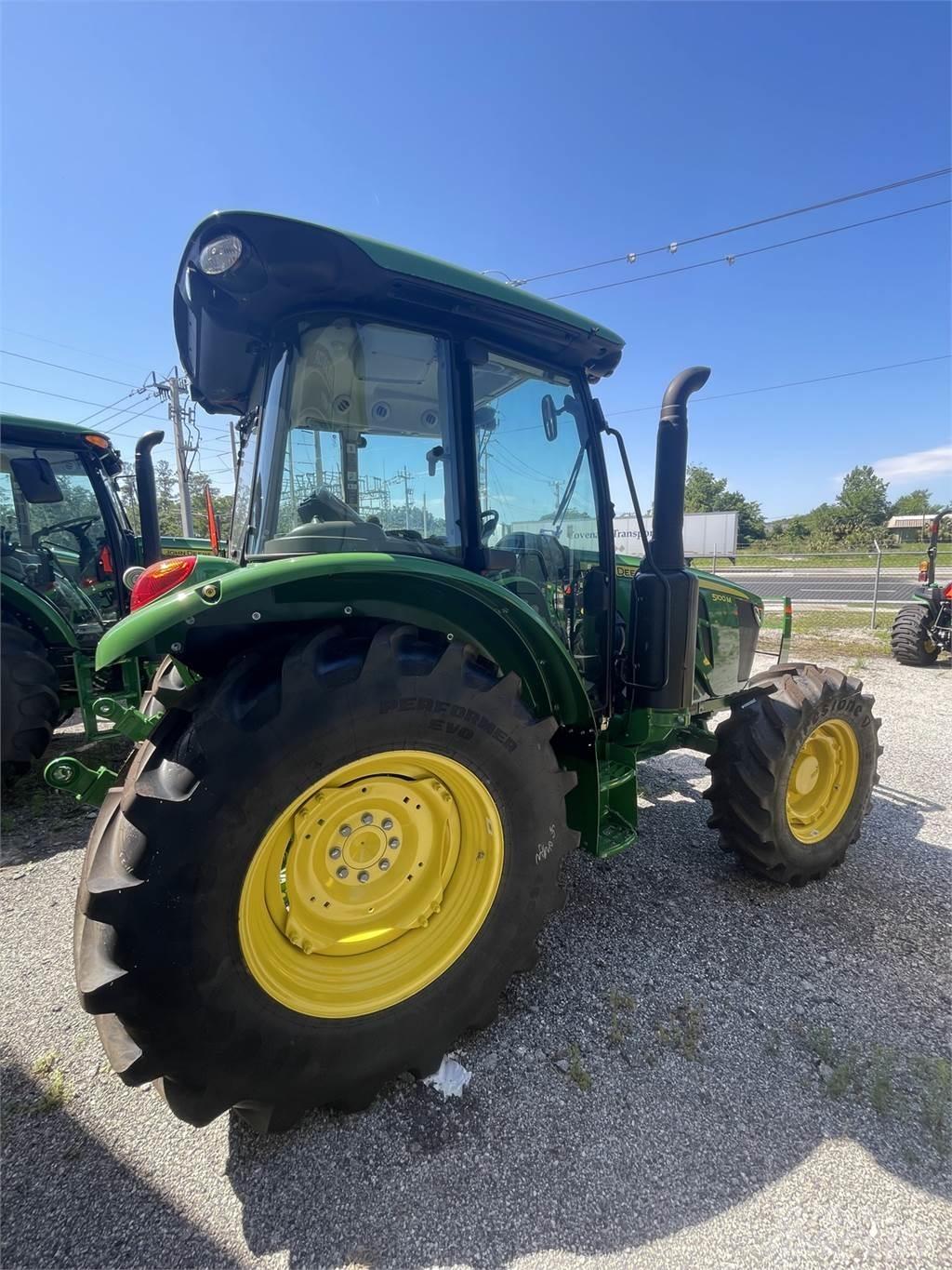John Deere 5105M Трактори