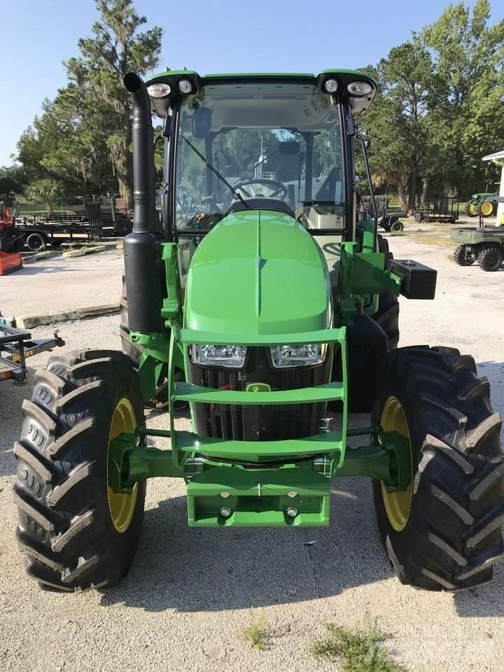John Deere 5105M Трактори