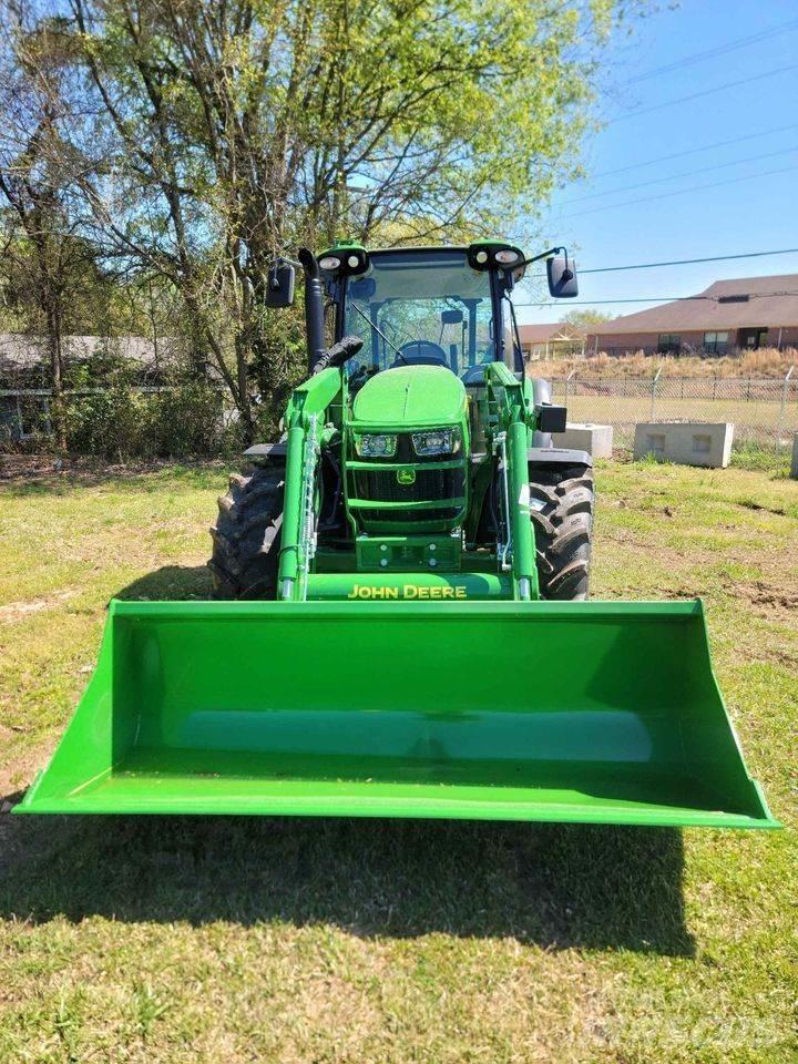 John Deere 5125M Трактори