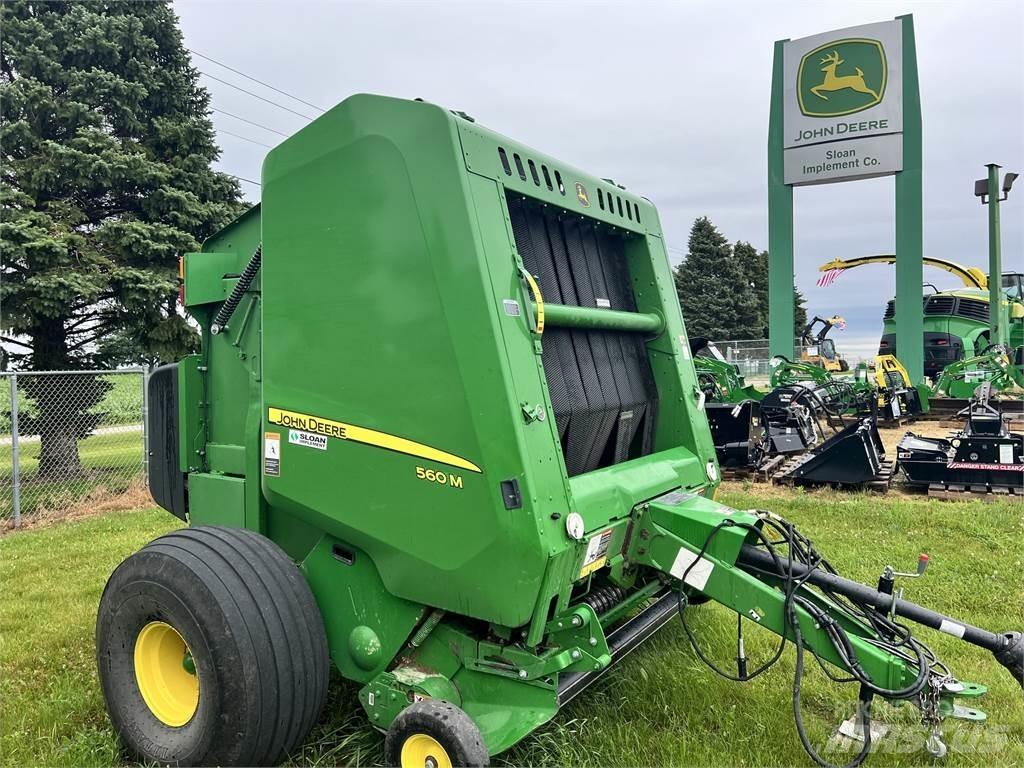 John Deere 560M Сламопреси за кръгли бали
