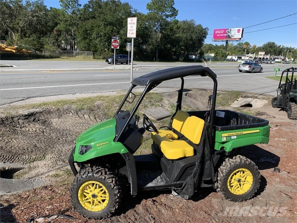 John Deere 590M Комунални съоражения