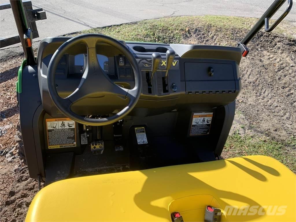 John Deere 590M Комунални съоражения