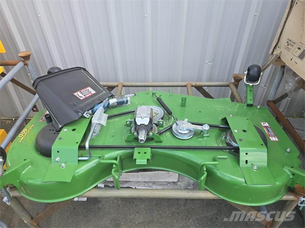 John Deere 60D Тракторни косачки