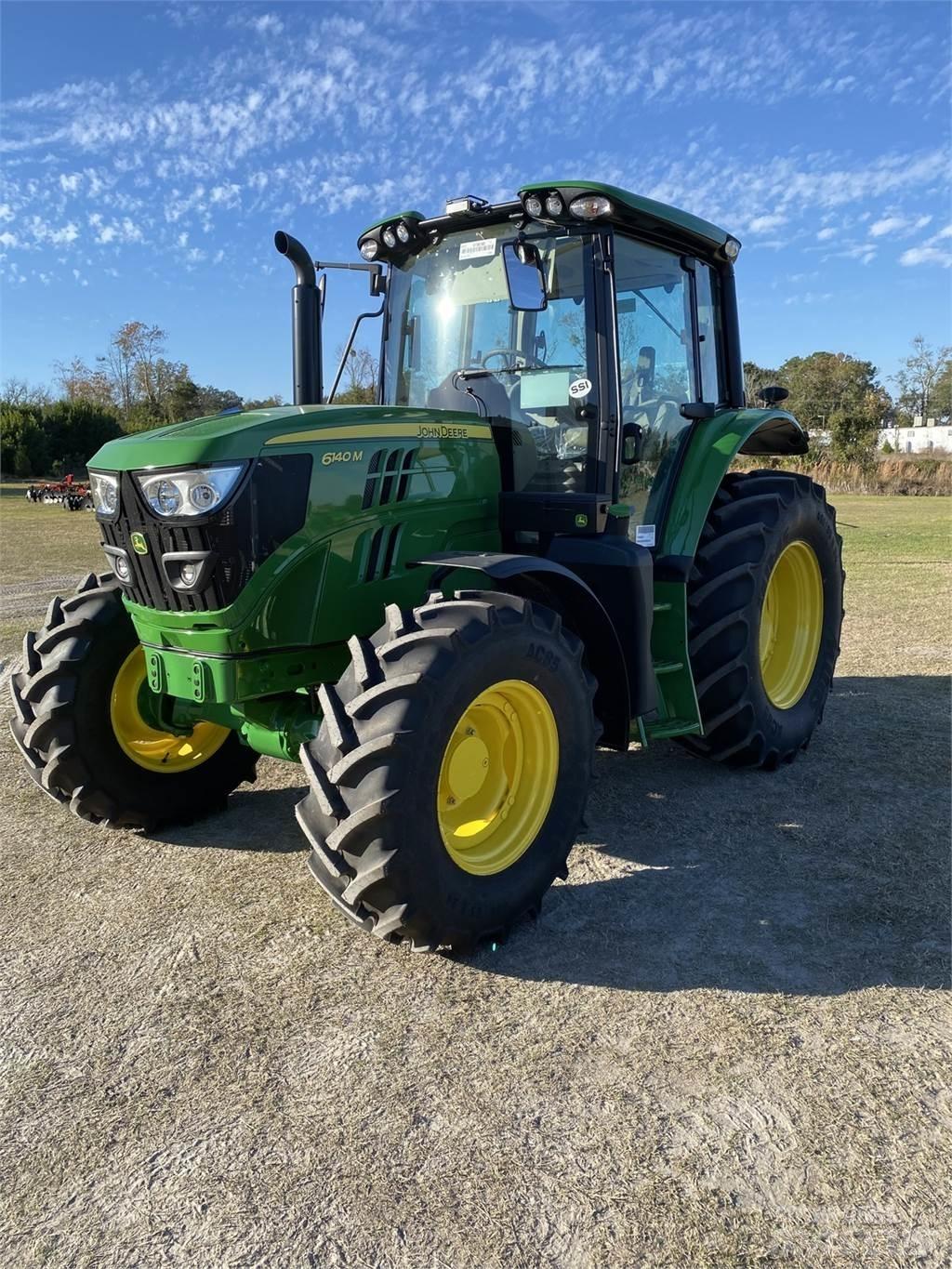 John Deere 6155M Трактори