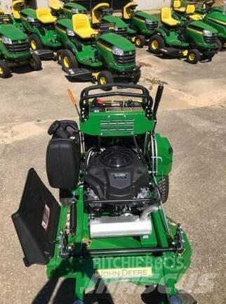 John Deere 636M Тракторни косачки