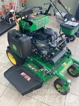 John Deere 636M Тракторни косачки