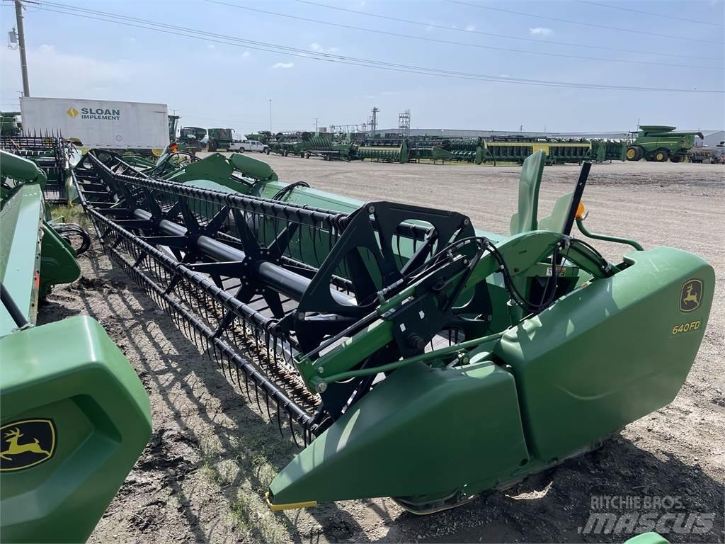 John Deere 640FD Аксесоари  за комбайни
