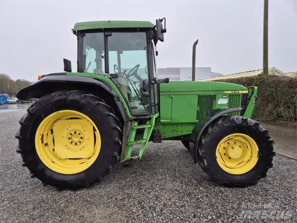 John Deere 6510 Трактори