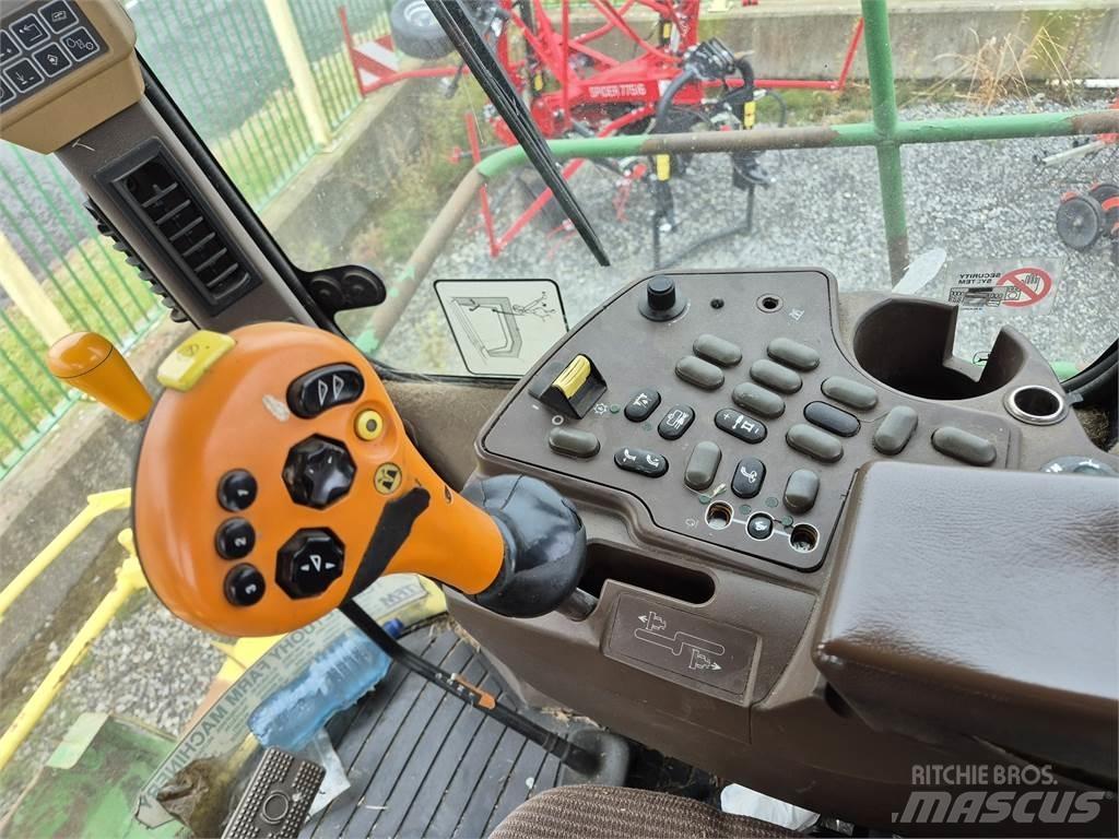 John Deere 7300 Фуражни комбайни