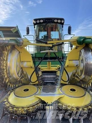 John Deere 7700 Фуражни комбайни