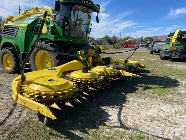 John Deere 772 Друга техника за жънене на фураж