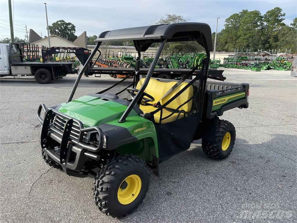 John Deere 815E Комунални съоражения