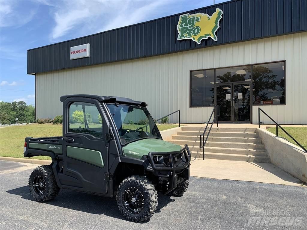 John Deere 835M Комунални съоражения