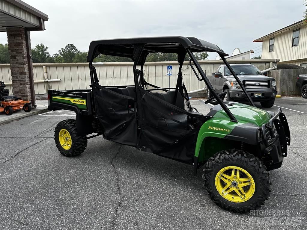 John Deere 855M Комунални съоражения