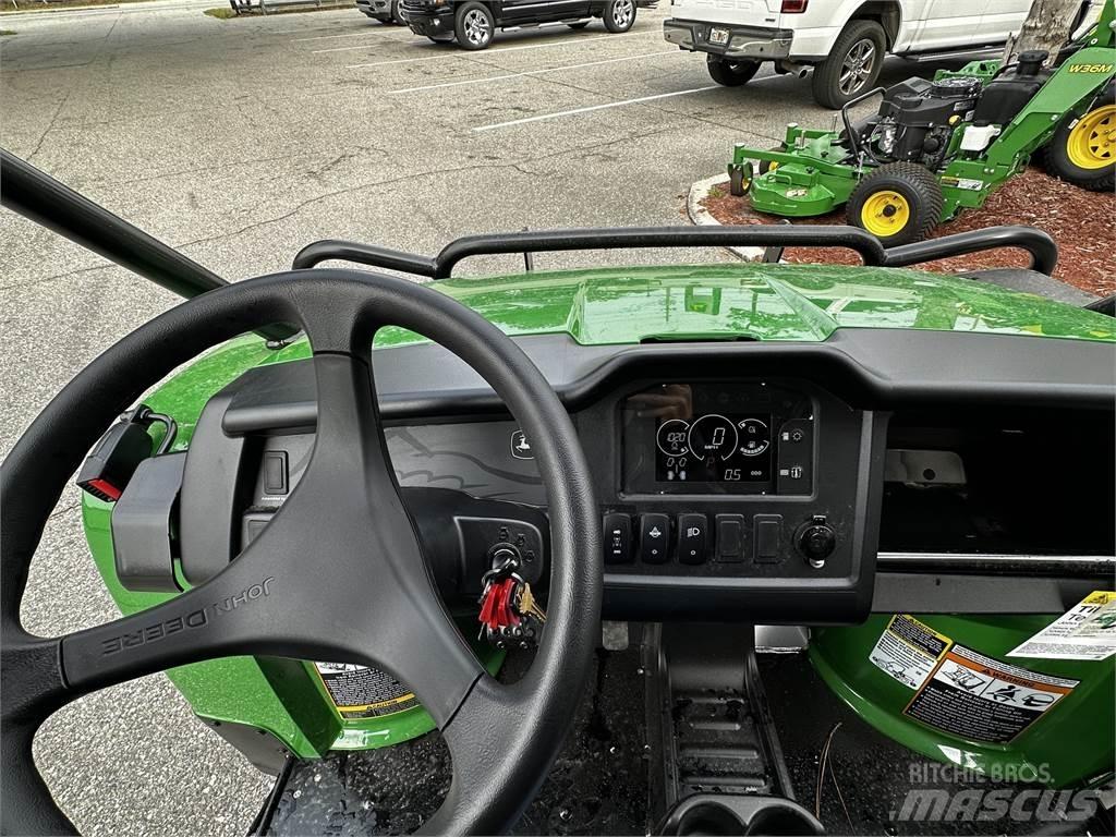 John Deere 855M Комунални съоражения