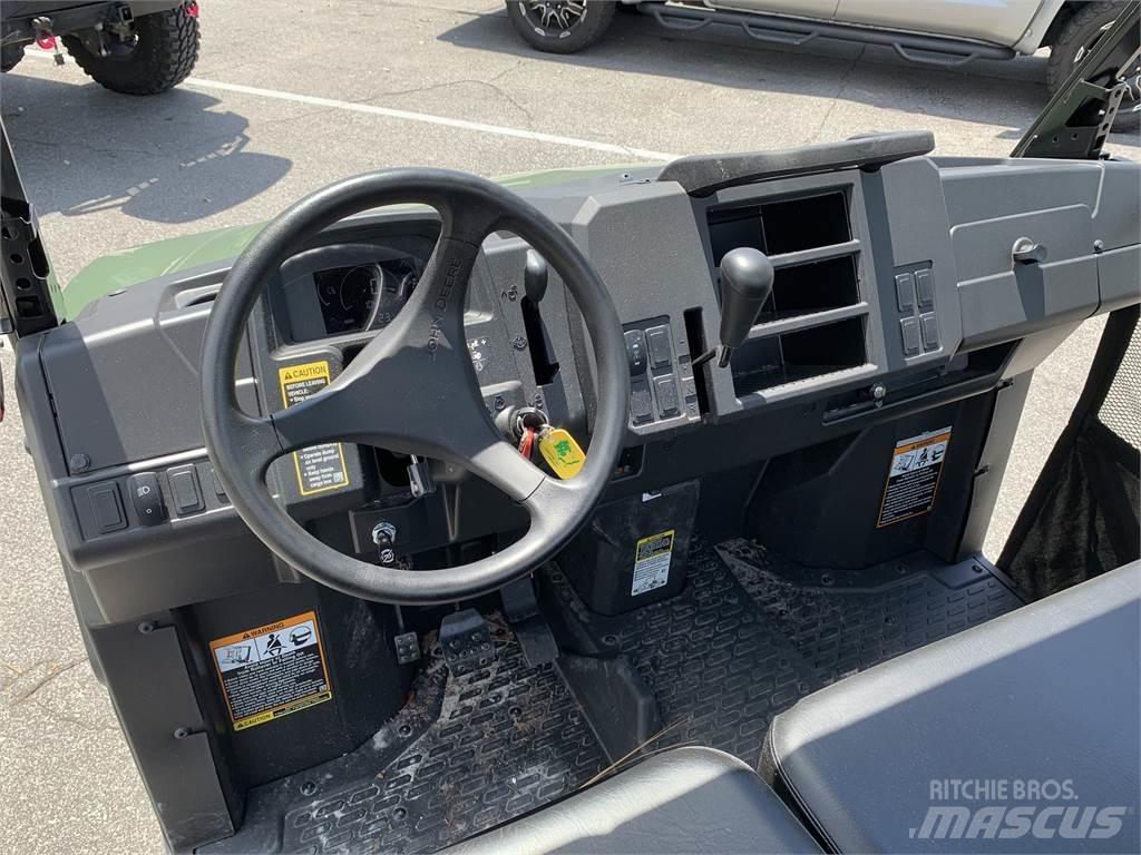 John Deere 865M Комунални съоражения