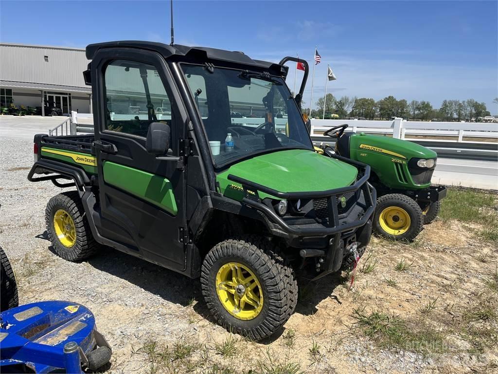 John Deere 865m Комунални съоражения