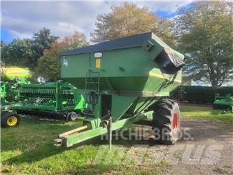 John Deere 9500 Ремаркета за зърно / силаж
