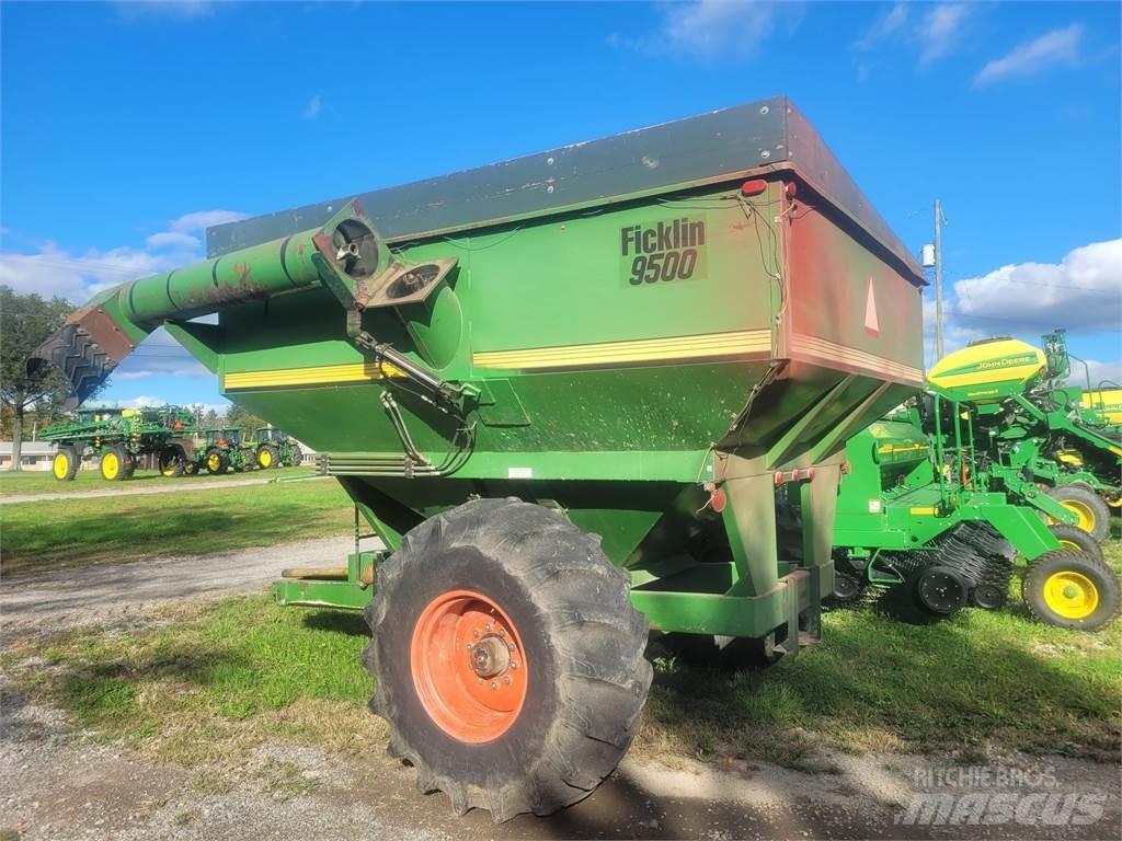 John Deere 9500 Ремаркета за зърно / силаж
