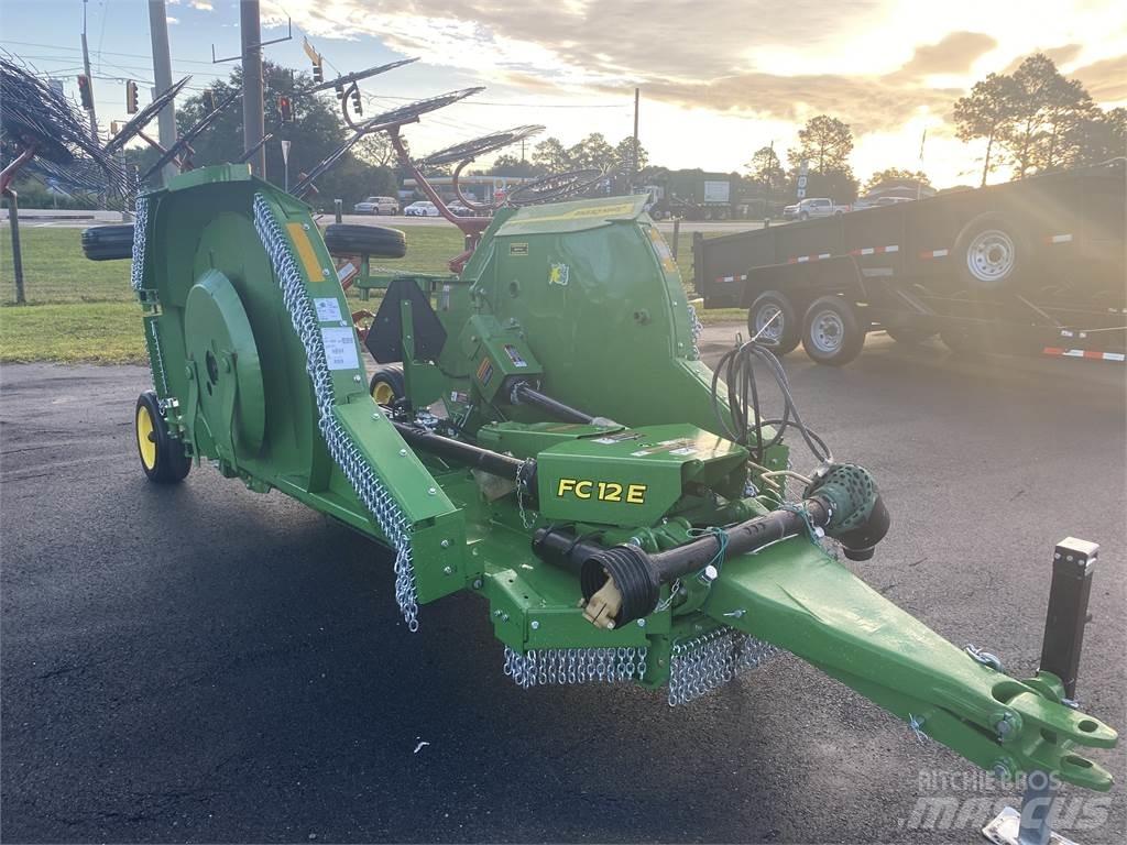 John Deere FC12E Резачки за бали, резачки и машини за отмотаване на бали