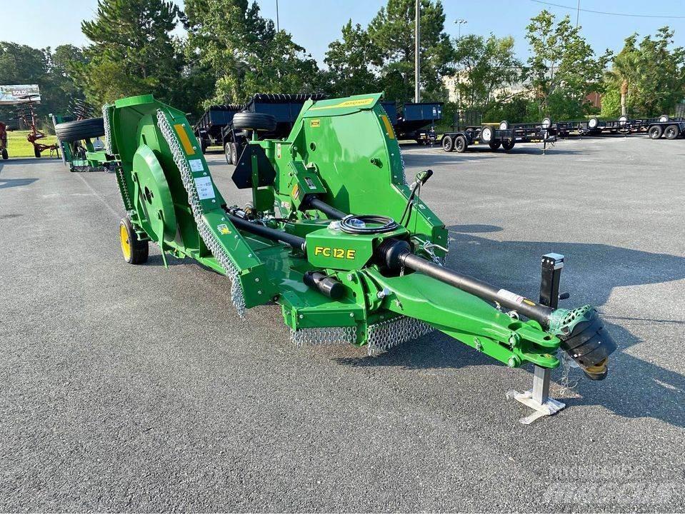 John Deere FC15E Резачки за бали, резачки и машини за отмотаване на бали
