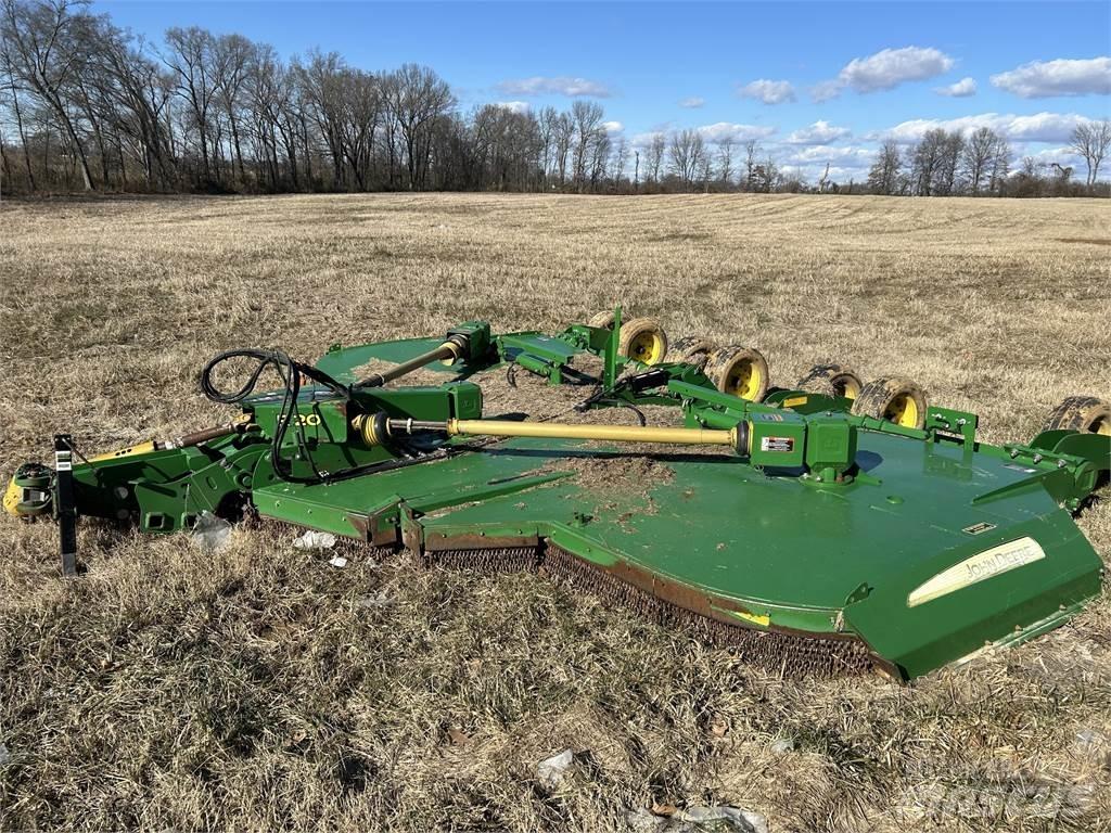 John Deere R20 Резачки за бали, резачки и машини за отмотаване на бали
