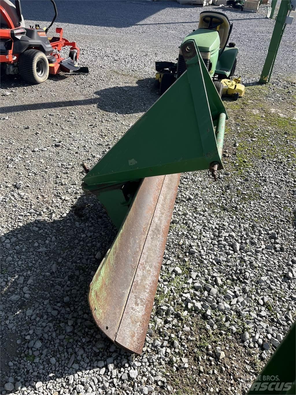 John Deere RB60 Снегочистачки