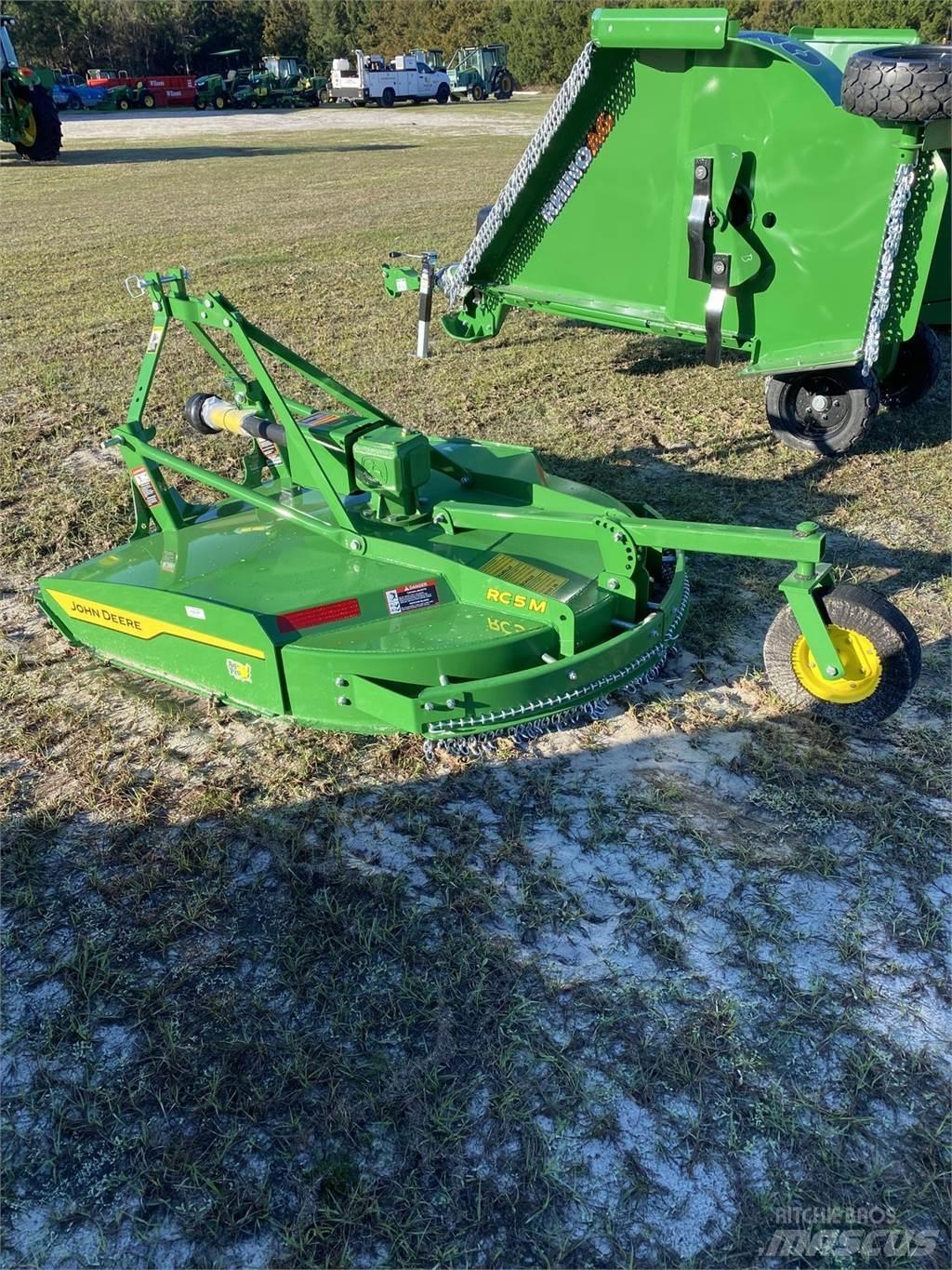 John Deere RC5M Резачки за бали, резачки и машини за отмотаване на бали