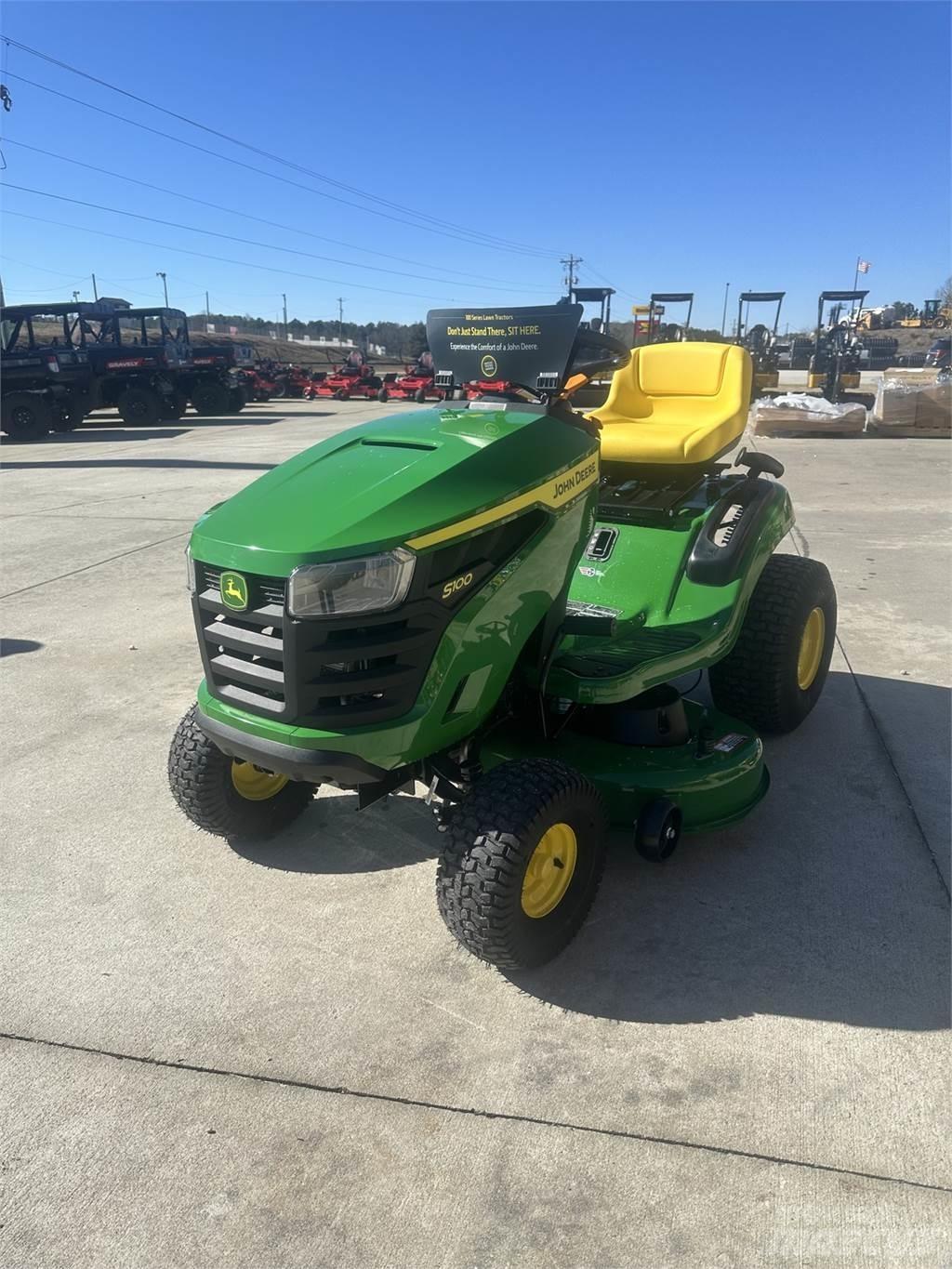 John Deere S100 Тракторни косачки
