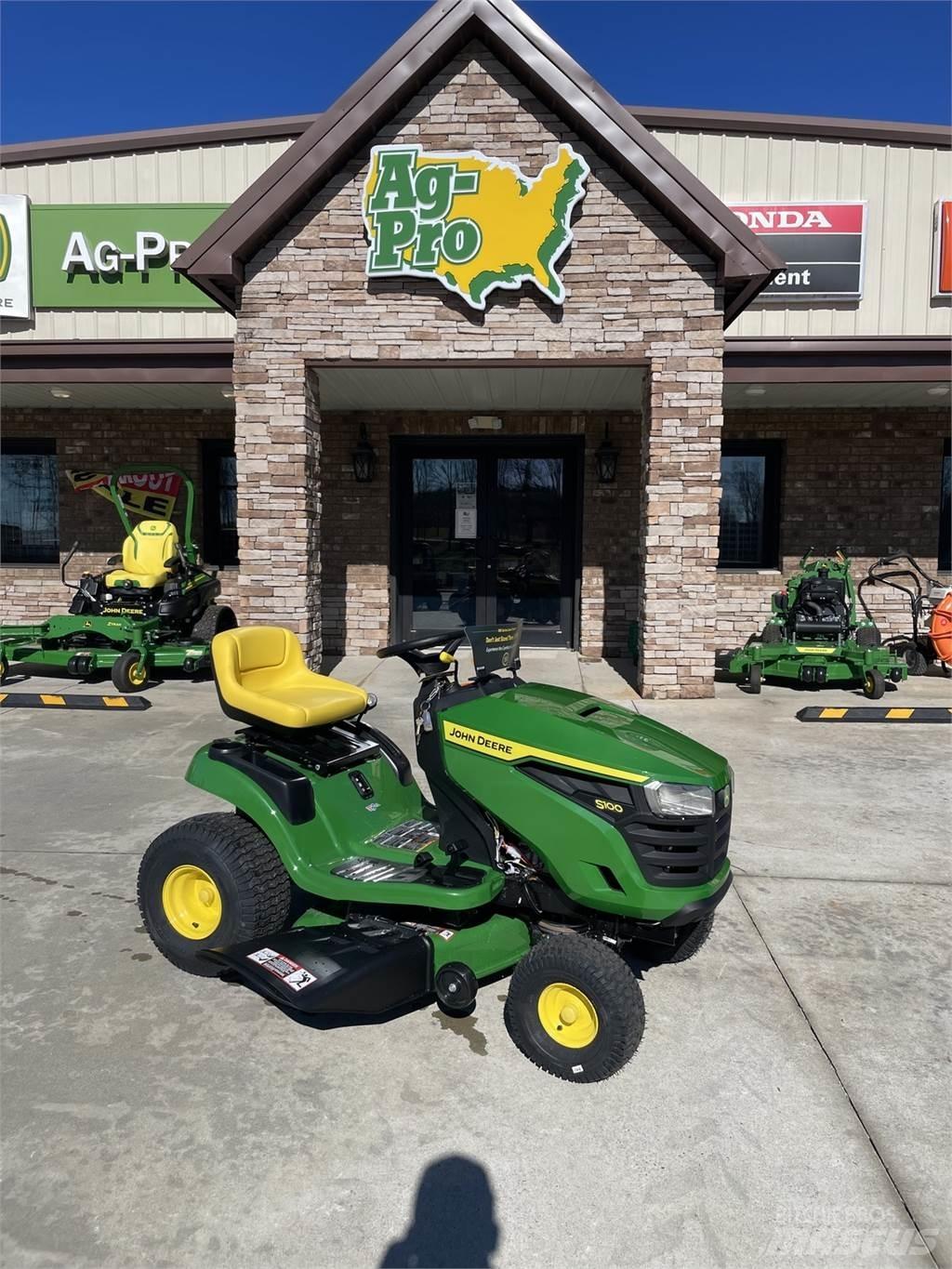 John Deere S100 Тракторни косачки