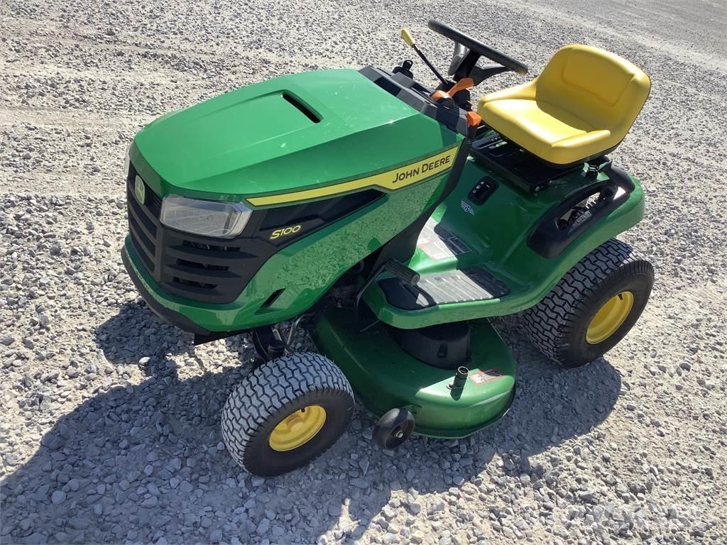 John Deere S100 Тракторни косачки