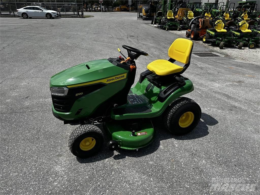 John Deere S120 Тракторни косачки
