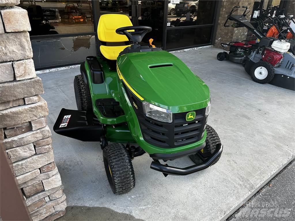 John Deere S130 Тракторни косачки