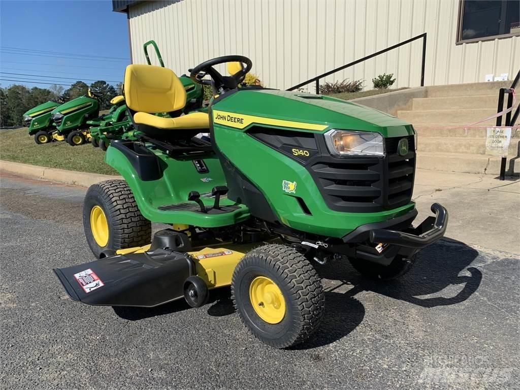 John Deere S140 Тракторни косачки