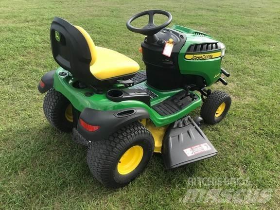 John Deere S240 Компактни трактори