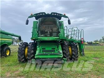 John Deere S780 Комбайни