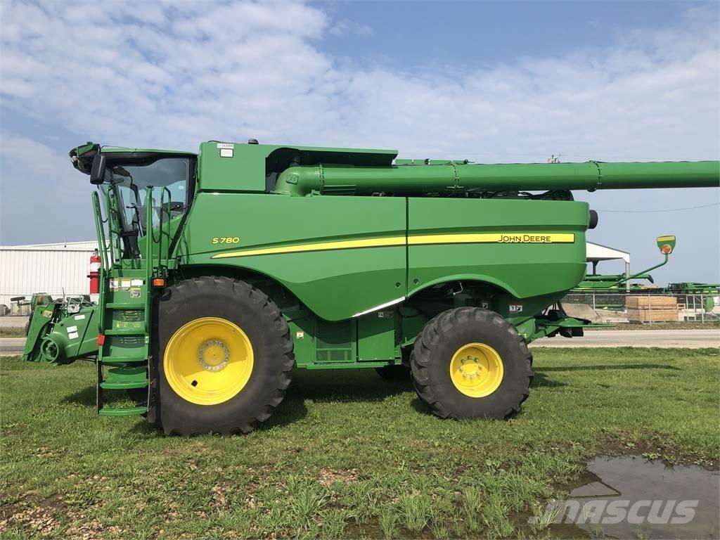 John Deere S780 Комбайни