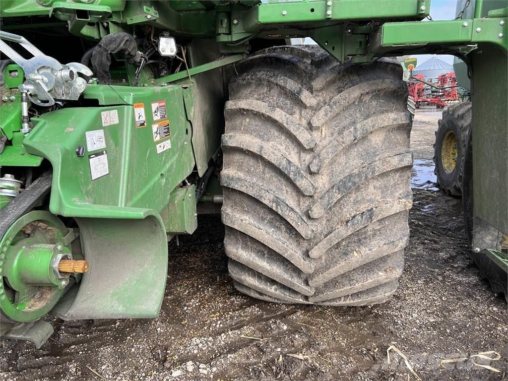John Deere S790 Комбайни