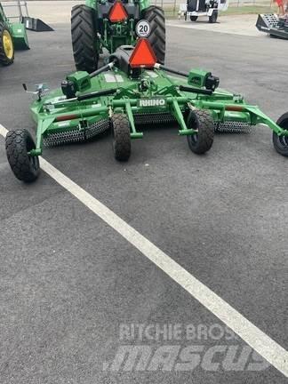 John Deere TS10 Резачки за бали, резачки и машини за отмотаване на бали
