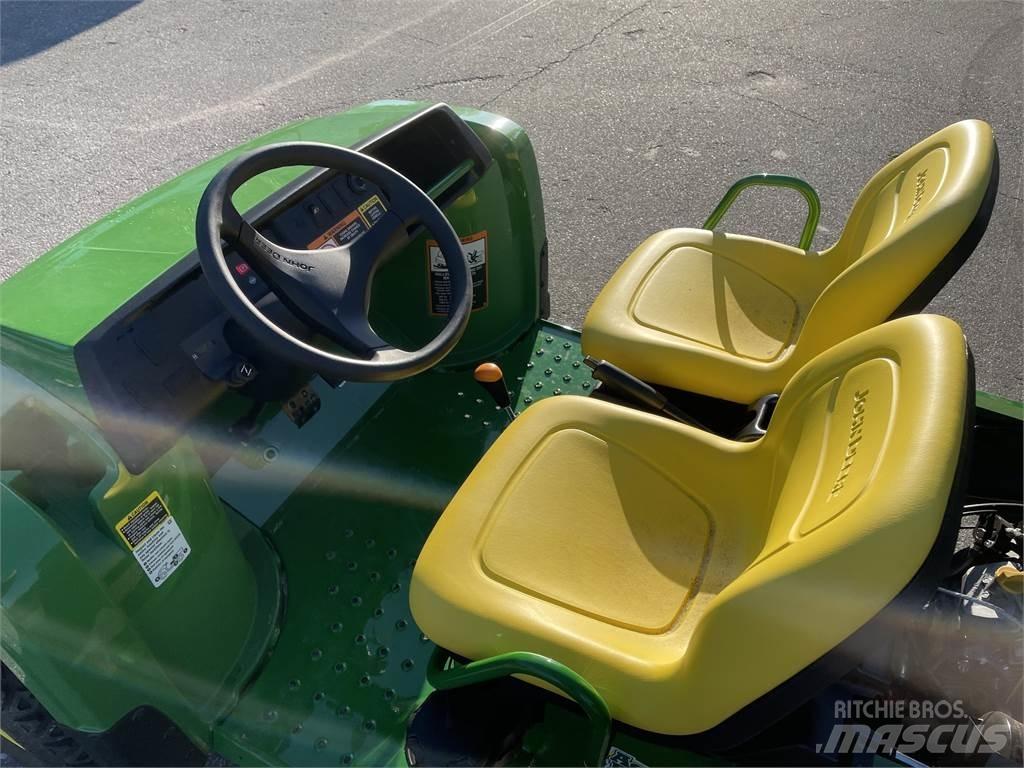 John Deere TX Комунални съоражения