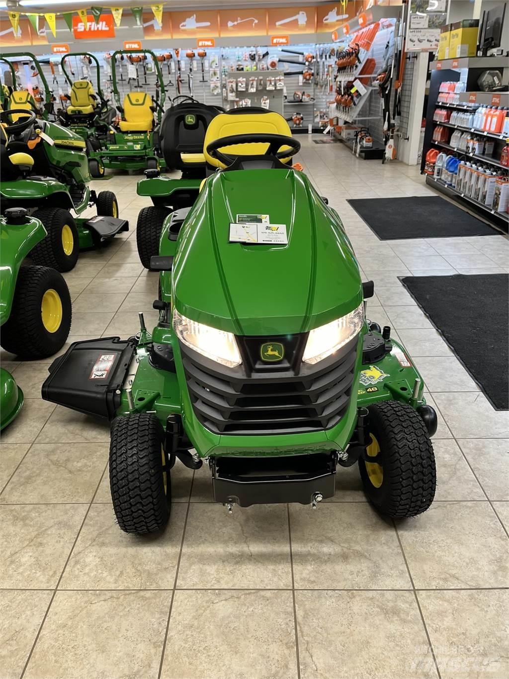 John Deere X350 Компактни трактори