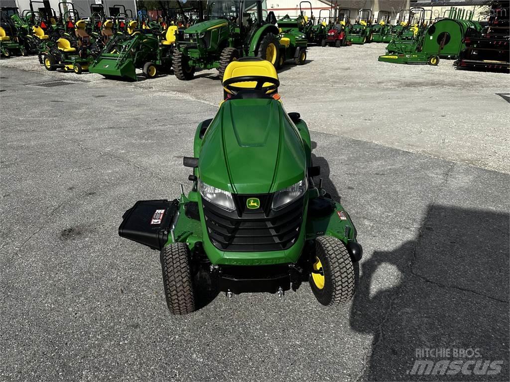 John Deere X350 Компактни трактори