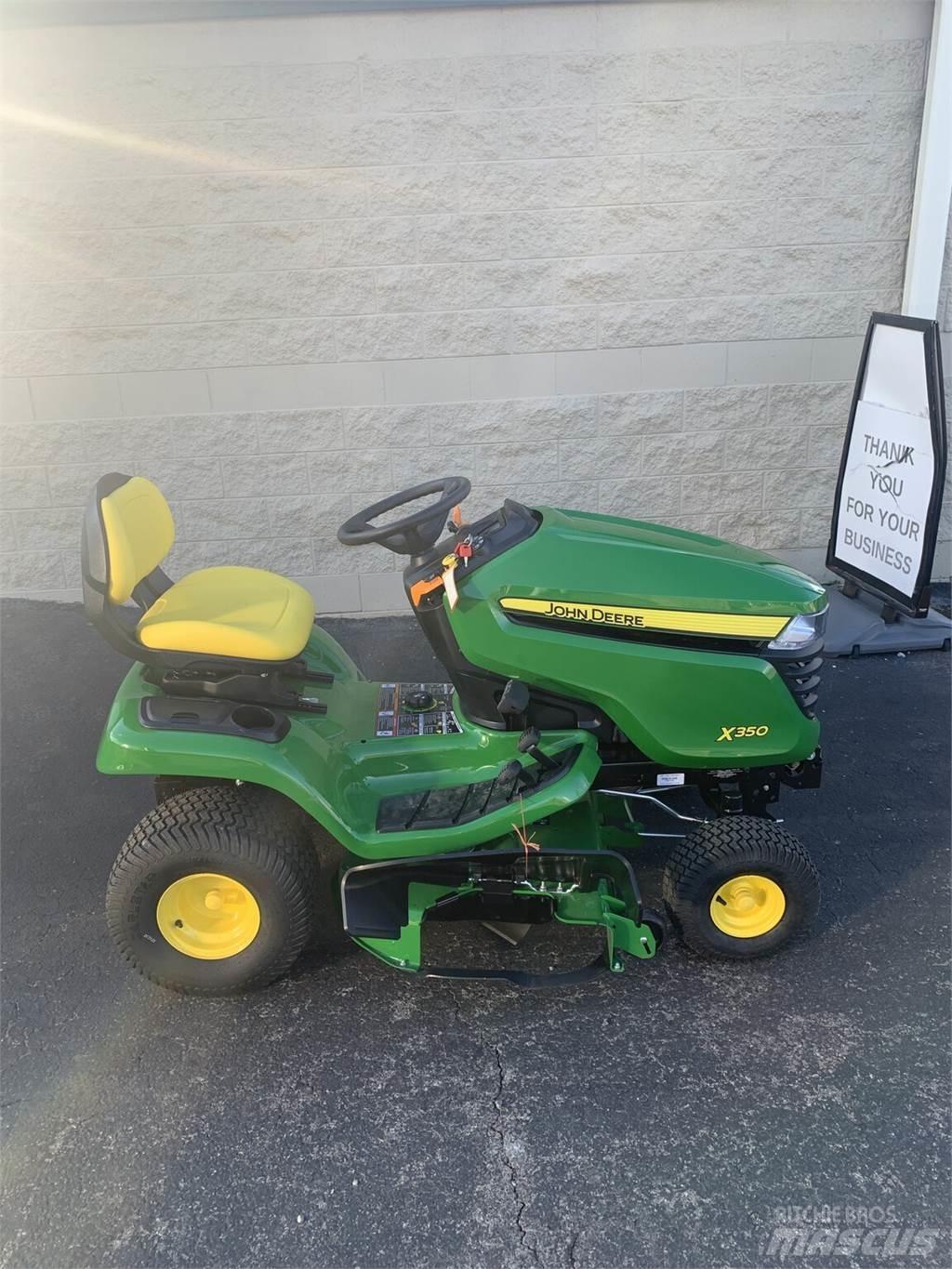 John Deere X350 Компактни трактори