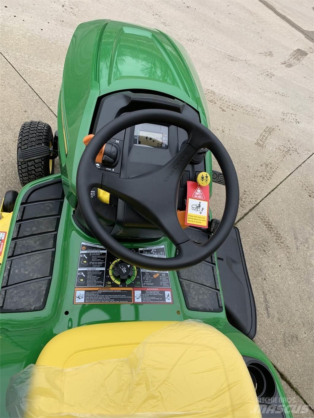 John Deere X350 Компактни трактори